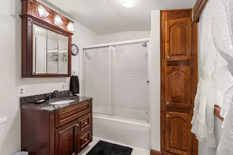 Bath - 280 S Plum St, Bement, IL 61813 photo 1 of 1