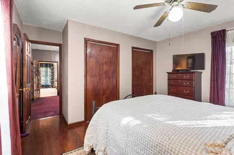 Bedroom - 280 S Plum St, Bement, IL 61813 photo 4 of 5