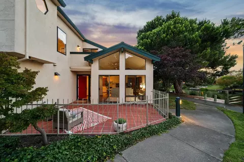 915 Ironwood Rd #915, Alameda, CA 94502