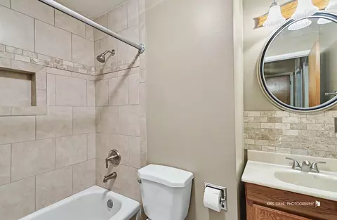 Bath - 16 W Jeffery Ave, Wheeling, IL 60090 photo 1 of 2