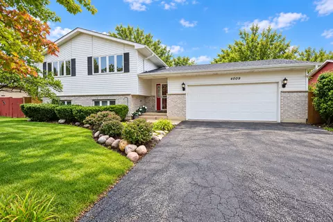 4009 Ridge Rd, Zion, IL 60099