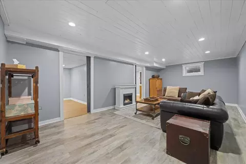 Other - 9 N424 Tamara Dr, Elgin, IL 60124 photo 5 of 8