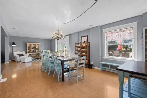 Dining - 9 N424 Tamara Dr, Elgin, IL 60124 photo 3 of 3