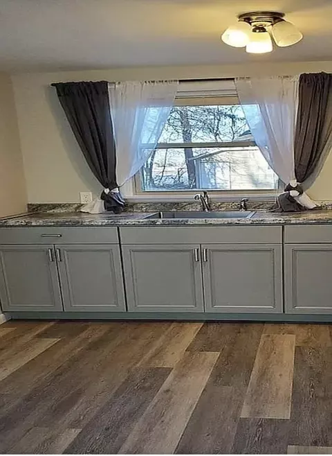 Kitchen - 10874 E Flagg Rd, Rochelle, IL 61068 photo 3 of 3