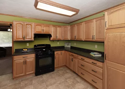 Kitchen - 1013 12th St, Silvis, IL 61282 photo 1 of 3