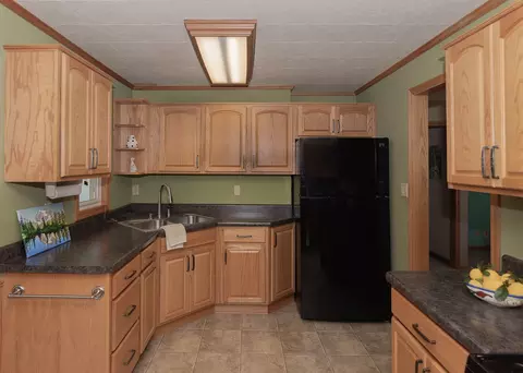 Kitchen - 1013 12th St, Silvis, IL 61282 photo 3 of 3