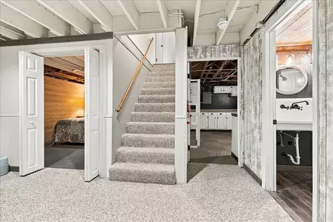 Entry Way - 208 Mecherle Dr, Bloomington, IL 61701 photo 2 of 2
