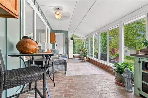 Exterior - 208 Mecherle Dr, Bloomington, IL 61701 photo 3 of 12