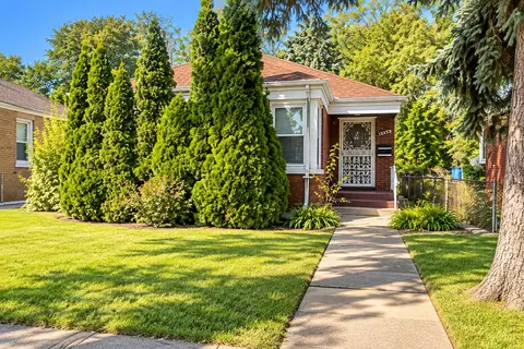 12222 S Wentworth Ave, Chicago, IL 60628
