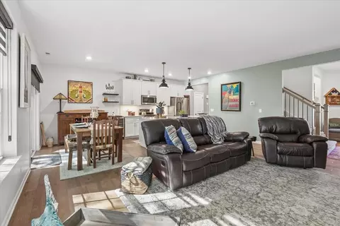 Other - 1005 Draper Rd, Mchenry, IL 60050 photo 3 of 8
