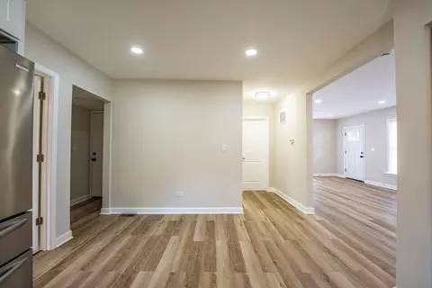 Entry Way - 17825 Chicago Ave, Lansing, IL 60438 photo 1 of 1