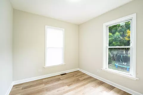 Bedroom - 17825 Chicago Ave, Lansing, IL 60438 photo 1 of 6