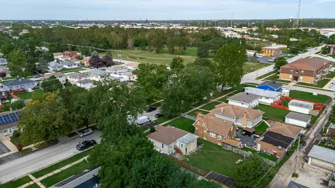 View/Area - 17825 Chicago Ave, Lansing, IL 60438 photo 3 of 4