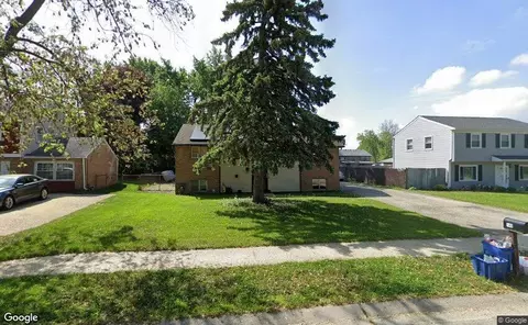 148 Oxford Rd, Bolingbrook, IL 60440