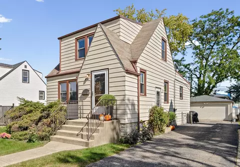 4107 Wagner Ave, Schiller Park, IL 60176