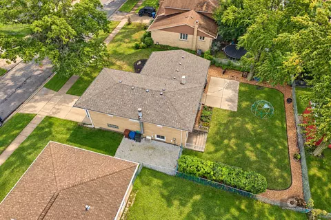 View/Area - 15224 Walnut Rd, Oak Forest, IL 60452 photo 5 of 7