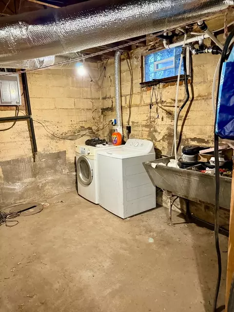 Other - 1002 Locust St, Thomson, IL 61285 photo 4 of 7