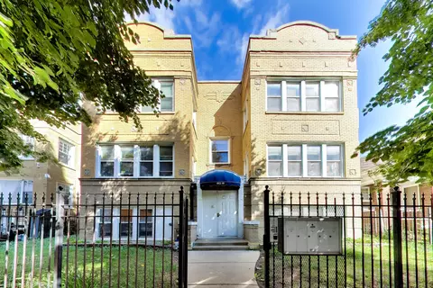 4112 W George St #1W, Chicago, IL 60641