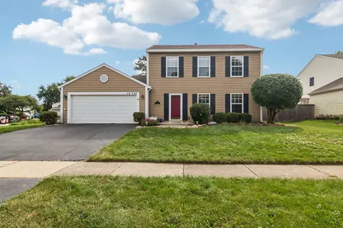 1 S731 Sheffield Ln, Warrenville, IL 60555