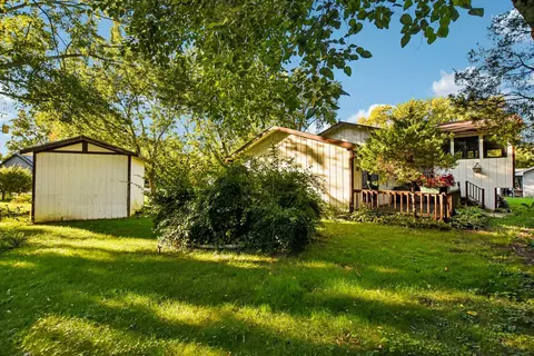 Exterior - 3520 Blue Gill Ct, Morris, IL 60450 photo 9 of 12