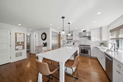 Kitchen - 9043 Bartlett Ave, Brookfield, IL 60513 photo 1 of 3