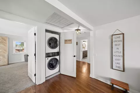 Entry Way - 9043 Bartlett Ave, Brookfield, IL 60513 photo 1 of 1