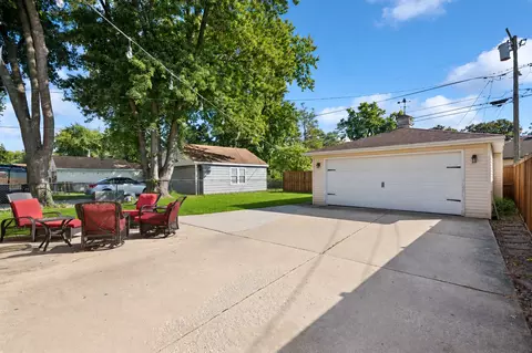 Exterior - 9043 Bartlett Ave, Brookfield, IL 60513 photo 2 of 5
