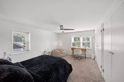 Bedroom - 9043 Bartlett Ave, Brookfield, IL 60513 photo 4 of 5