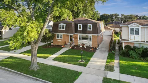 View/Area - 9043 Bartlett Ave, Brookfield, IL 60513 photo 1 of 5