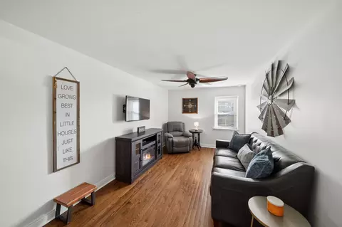 Living - 9043 Bartlett Ave, Brookfield, IL 60513 photo 4 of 4