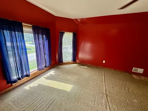 Bedroom - 400 N School St, Atkinson, IL 61235 photo 5 of 7