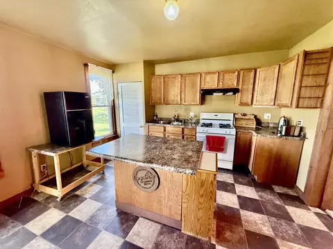 Kitchen - 400 N School St, Atkinson, IL 61235 photo 1 of 3