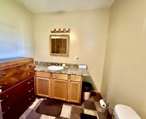 Bath - 400 N School St, Atkinson, IL 61235 photo 3 of 5