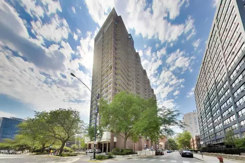 4170 N Marine Dr #21C, Chicago, IL 60613