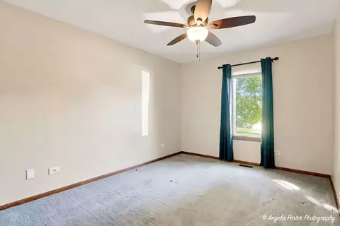 Bedroom - 167 Tree Line, Antioch, IL 60002 photo 2 of 3