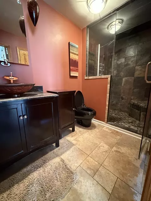 Bath - 2304 Olde Mill Rd, Plainfield, IL 60586 photo 1 of 3