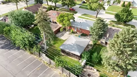 View/Area - 33 Cranbrook Dr, Des Plaines, IL 60016 photo 1 of 2
