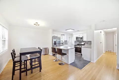 Other - 33 Cranbrook Dr, Des Plaines, IL 60016 photo 2 of 7