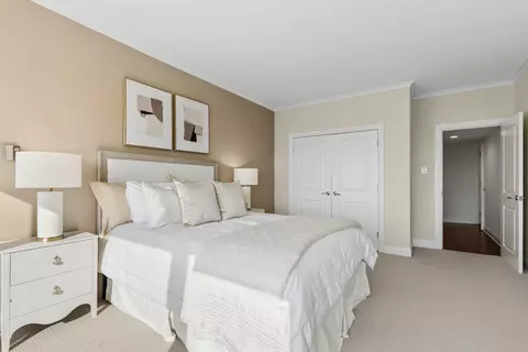 Bedroom - 175 E Delaware Pl #6401, Chicago, IL 60611 photo 4 of 5
