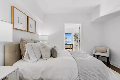 Bedroom - 175 E Delaware Pl #6401, Chicago, IL 60611 photo 5 of 5