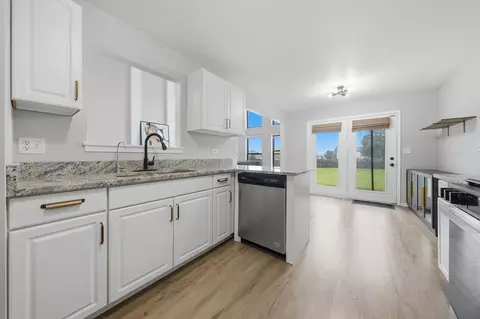 Kitchen - 1830 Field Ct, Plainfield, IL 60586 photo 1 of 1