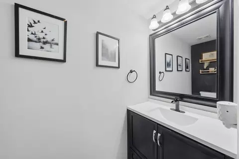 Bath - 1830 Field Ct, Plainfield, IL 60586 photo 1 of 3