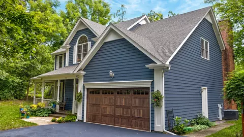 Exterior - 300 White Tail Ln, Ingleside, IL 60041 photo 4 of 11