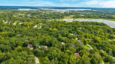 View/Area - 300 White Tail Ln, Ingleside, IL 60041 photo 5 of 5