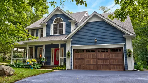 Exterior - 300 White Tail Ln, Ingleside, IL 60041 photo 2 of 11