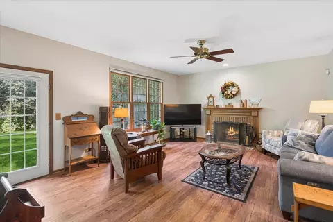 Living - 300 White Tail Ln, Ingleside, IL 60041 photo 1 of 1
