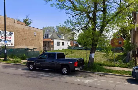 2419 N Central Ave, Chicago, IL 60639 photo 3
