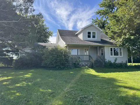 423 E 300n Rd, Gibson City, IL 60936