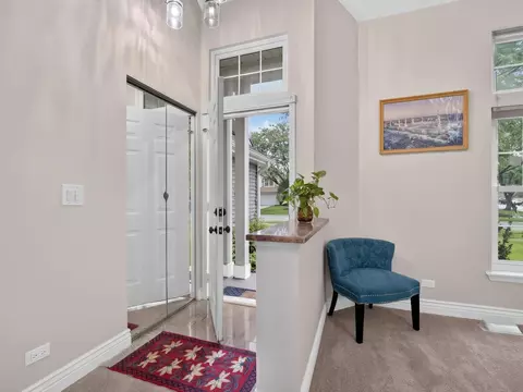 Entry Way - Undisclosed, Bartlett, IL 60103 photo 1 of 2