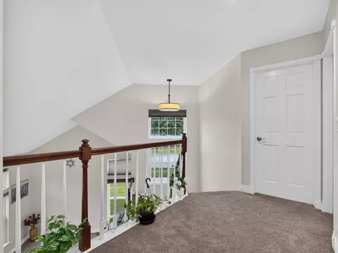 Entry Way - Undisclosed, Bartlett, IL 60103 photo 2 of 2